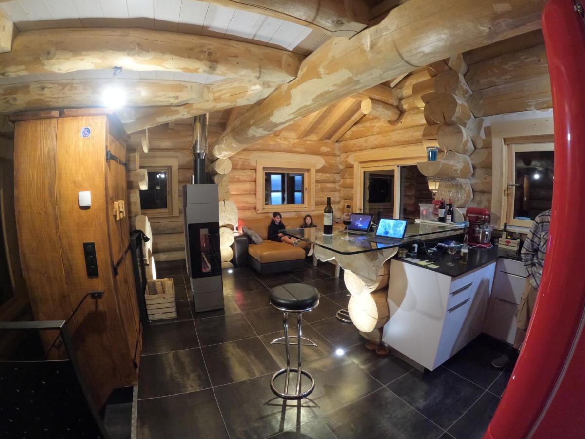 Chalet Anzac Chalet 5 Etoiles En Rondins Tout Neuf Unique Dans Les Aravis Les Villards-sur-Thones Ngoại thất bức ảnh